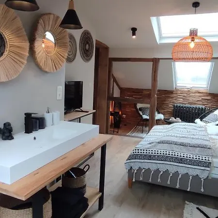 بيت ضيافة La Bouverie Hf 3*