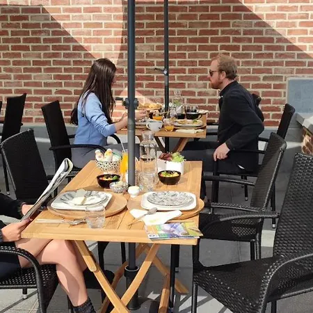 La Bouverie Hf وايمس